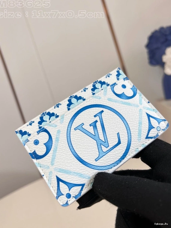 LOUIS CARD VUITTON HOLDER-11*7*0.5cm 0412